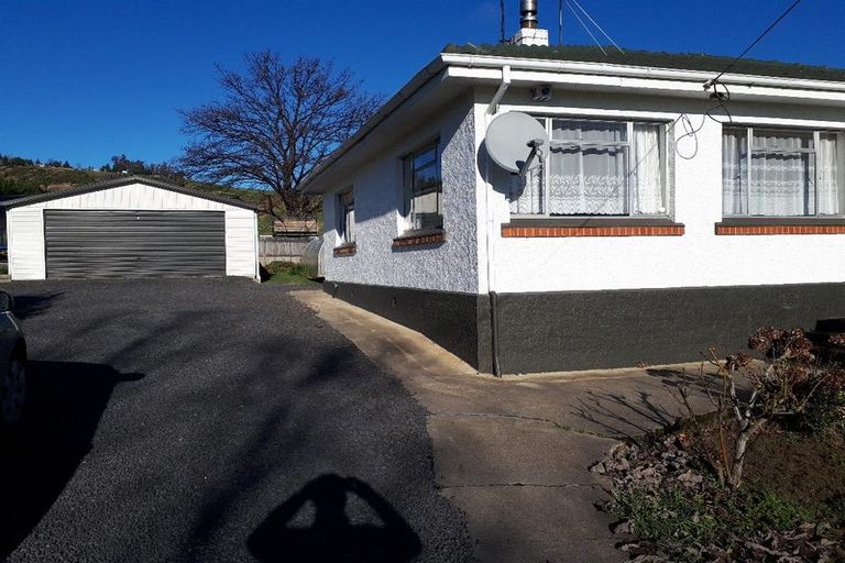 Photo of property in 98 Gladstone Road North, Mosgiel, 9024