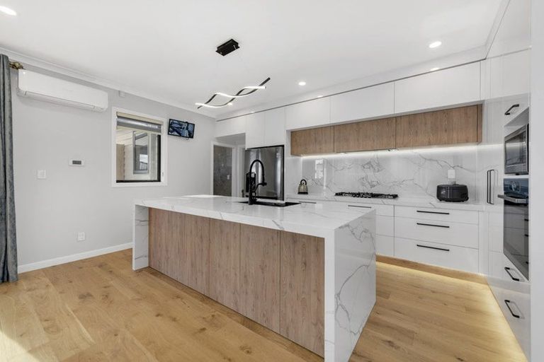 Photo of property in 90 Longhorn Drive, Flat Bush, Auckland, 2019