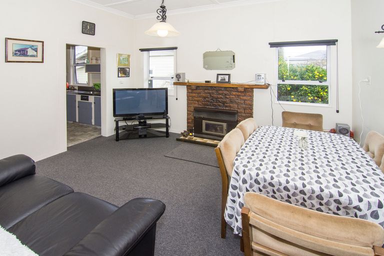 Photo of property in 16 Jeans Street, Masterton, 5810