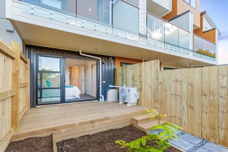 Photo of property in 5/28 Lavelle Road, Henderson, Auckland, 0612