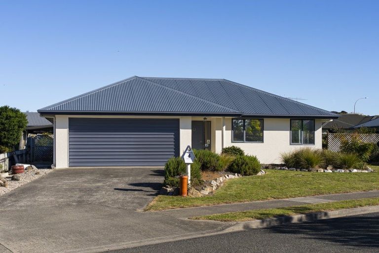 Photo of property in 4 Longfields Road, Brightwater, 7022