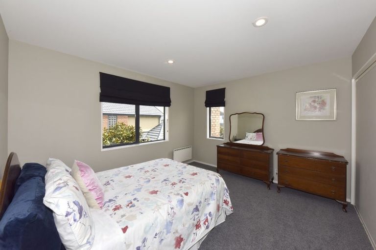 Photo of property in 37 Mcmahon Drive, Aidanfield, Christchurch, 8025