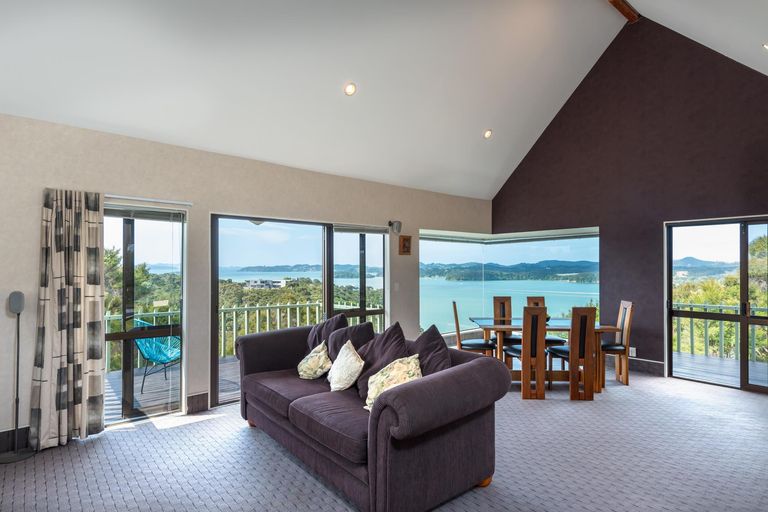 Photo of property in 119 Te Haumi Drive, Paihia, 0200