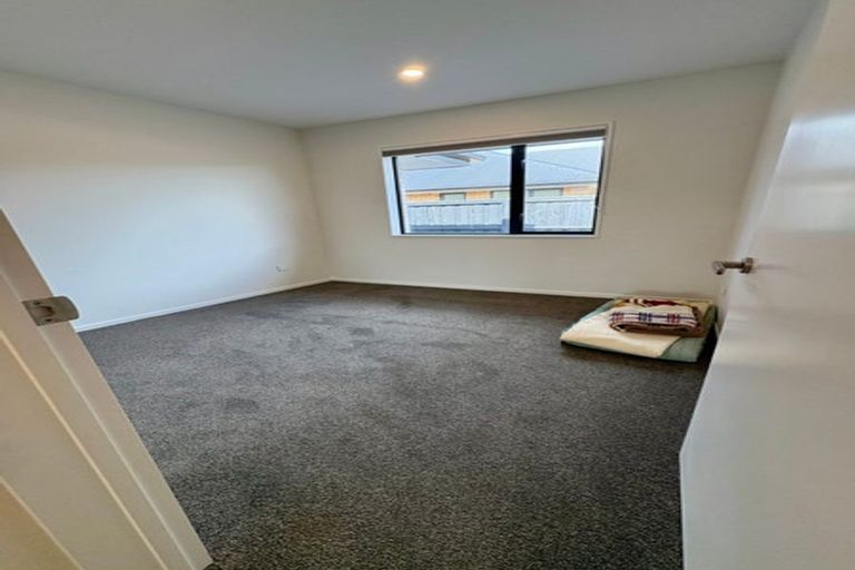 Photo of property in 37 Eric Crozier Road, Darfield, 7510