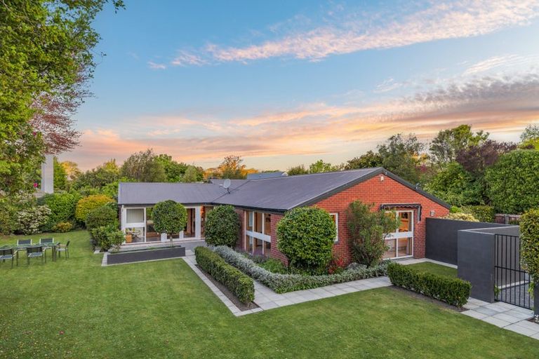 Photo of property in 21 Desmond Street, Merivale, Christchurch, 8014