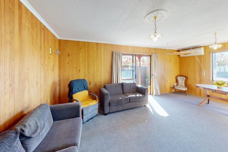 Photo of property in 10 Fraser Crescent, Twizel, 7901