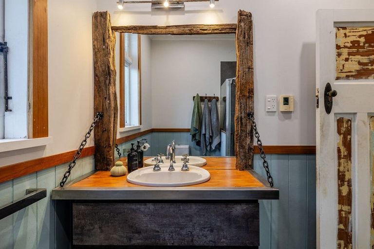 Photo of property in 21 Norton Street, Foxton Beach, Foxton, 4815