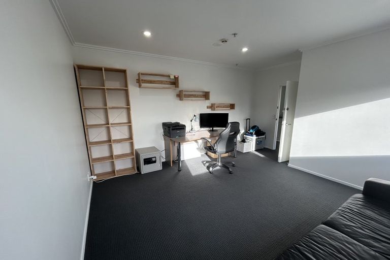 Photo of property in 2/51 Dive Crescent, Tauranga, 3110