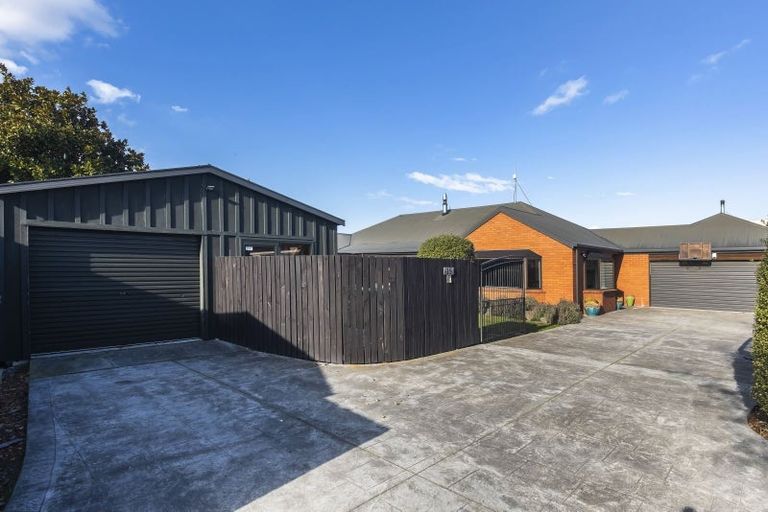Photo of property in 15 Stanton Place, Woodend, 7610