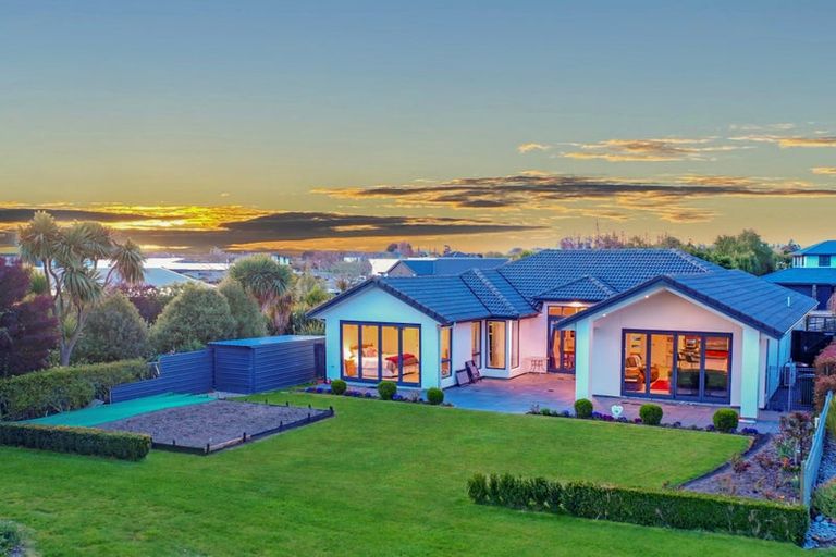 Photo of property in 20 Ludlow Drive, Huntingdon, Ashburton, 7774