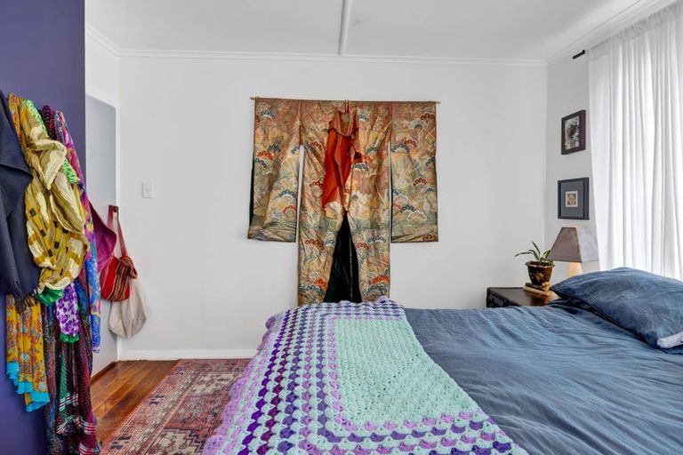 Photo of property in 30 Leicester Street, Patea, 4520