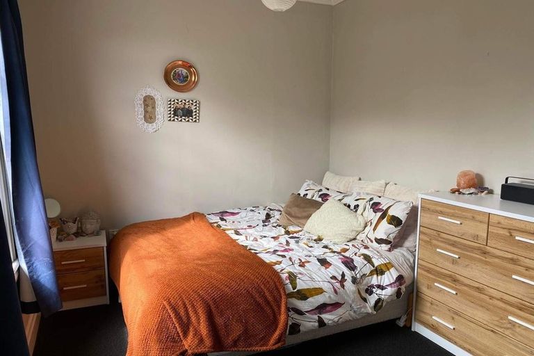 Photo of property in 55 Lombard Street, Palmerston North, 4410