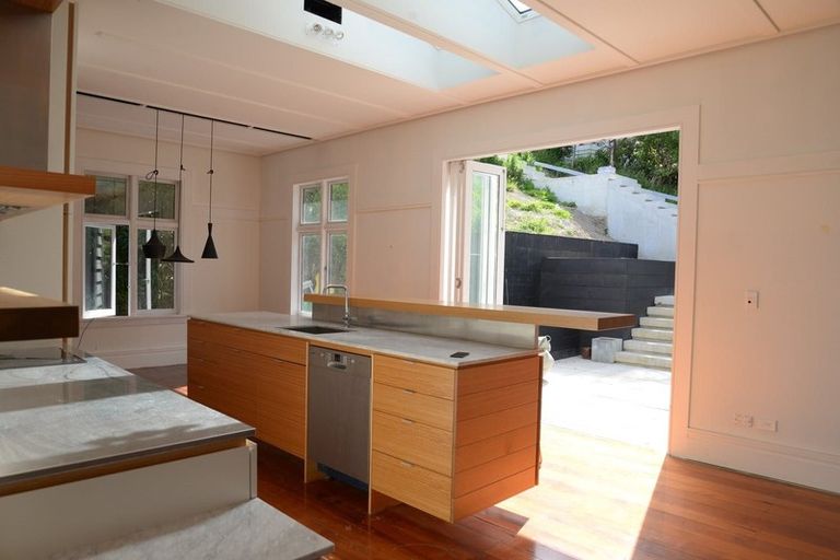 Photo of property in 67 Sar Street, Wadestown, Wellington, 6012