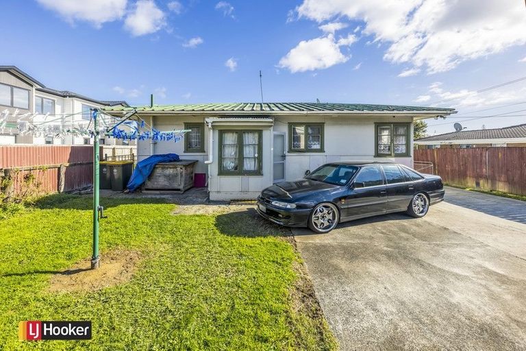 Photo of property in 157a Russell Road, Manurewa, Auckland, 2102