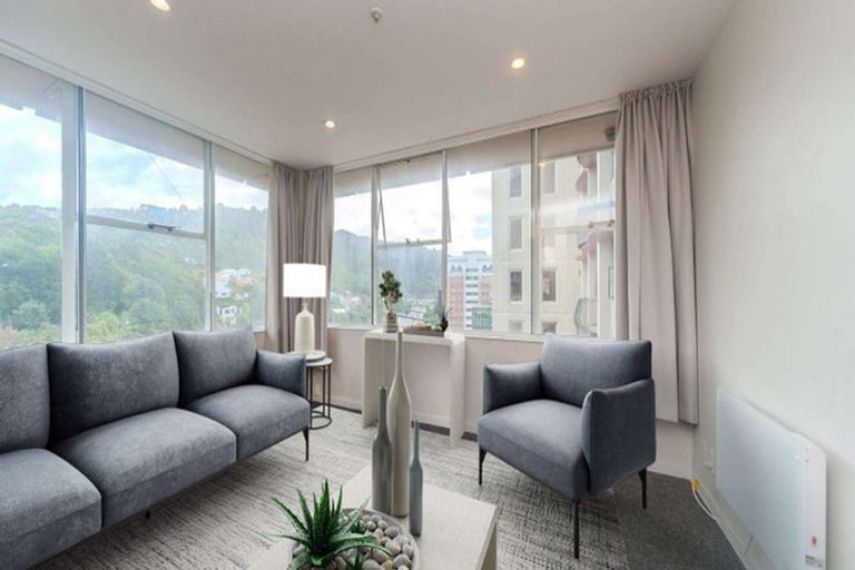 Photo of property in Terrace Tower Apartments, 126 The Terrace, Wellington Central, Wellington, 6011