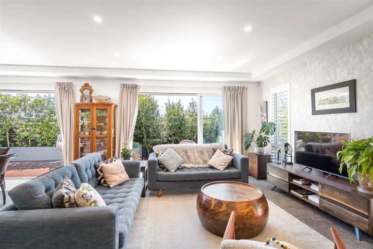 Photo of property in 5 Oakley Drive, Prebbleton, 7604