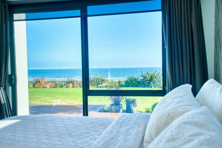 Photo of property in 14 Tasman View Road, Paroa, Greymouth, 7805