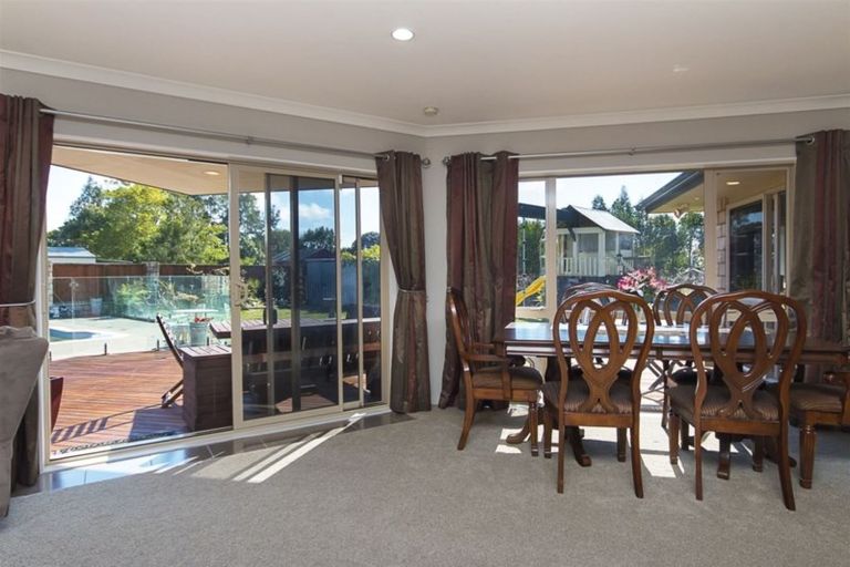 Photo of property in 5 Kendallvale Drive, Waiuku, 2123