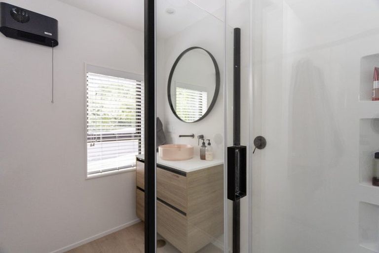 Photo of property in 94-98 Weston Road, Weston, Oamaru, 9401