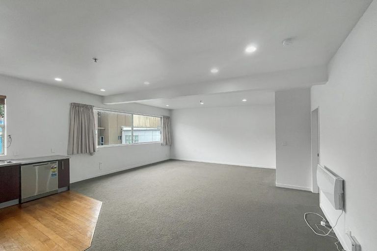 Photo of property in 13/30 Hanson Street, Mount Cook, Wellington, 6021