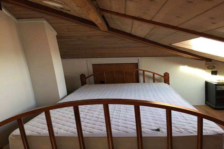 Photo of property in 1/25 Inverness Road, Browns Bay, Auckland, 0630