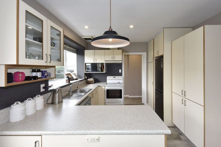 Photo of property in 29 Reynolds Avenue, Bishopdale, Christchurch, 8053