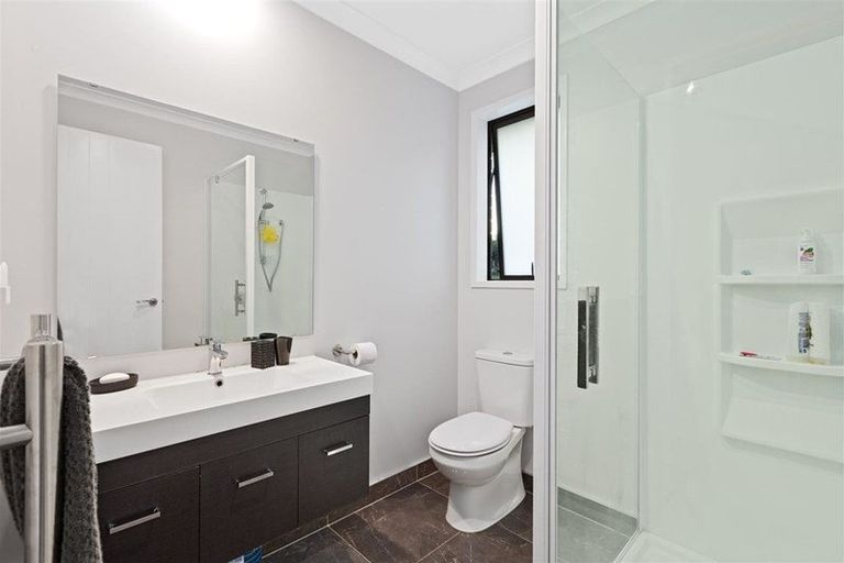 Photo of property in 1 Three Oaks Drive, Dairy Flat, Albany, 0794