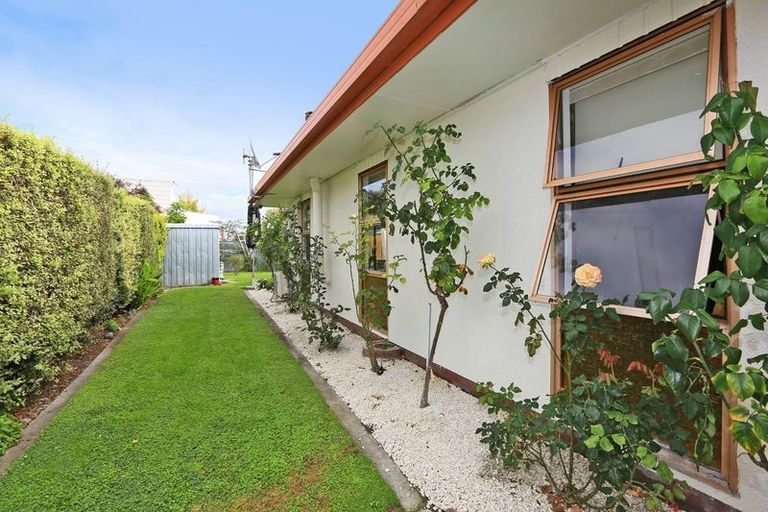 Photo of property in 806 Queen Street West, Saint Leonards, Hastings, 4120
