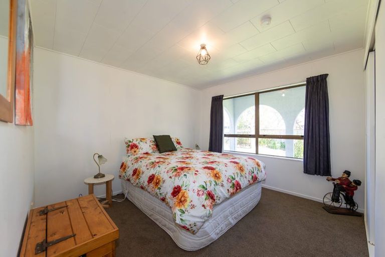 Photo of property in 33 Higginson Street, Otane, 4202