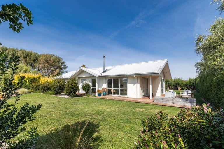 Photo of property in 14 Cape Grove, Haumoana, 4180