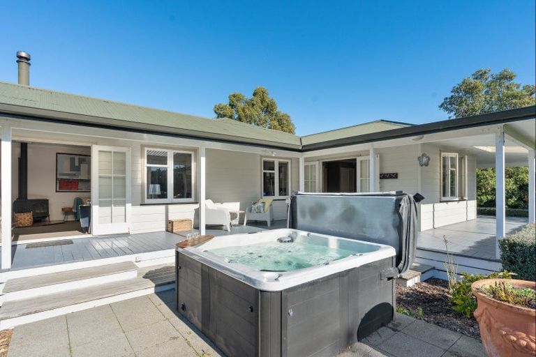 Photo of property in 3236 State Highway 2, Clareville, Carterton, 5713