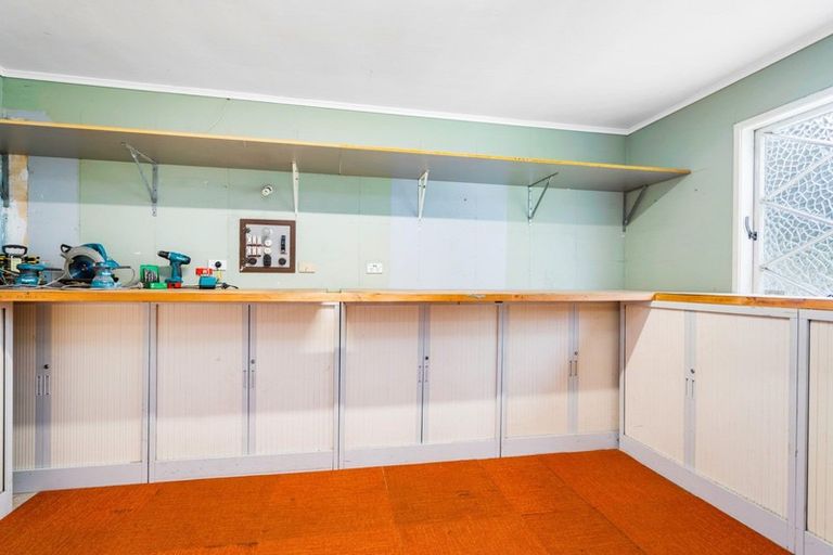 Photo of property in 6 Te Puia Street, Te Kamo, Whangarei, 0112