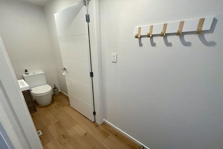 Photo of property in 36 Koreke Close, Kenepuru, Porirua, 5022