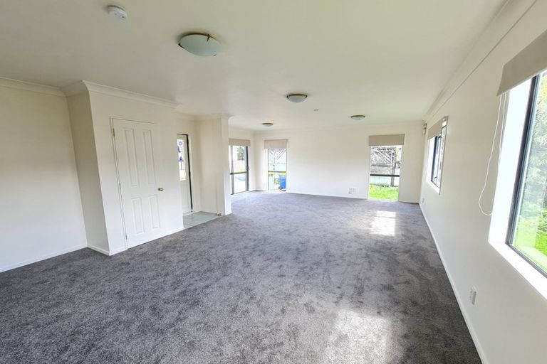 Photo of property in 1/36 Metcalfe Road, Ranui, Auckland, 0612