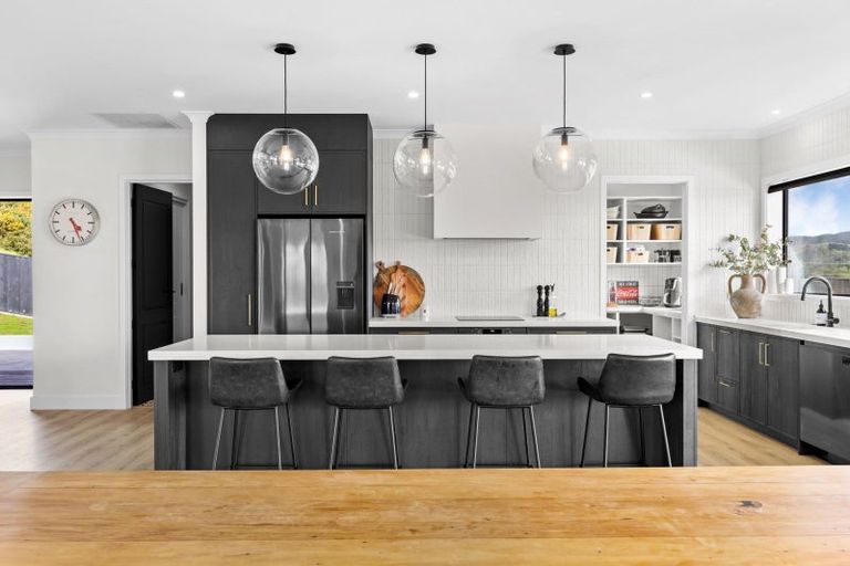 Photo of property in 29 Tuscany Way, Fitzherbert, 4410