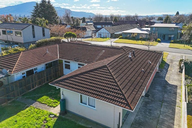 Photo of property in 3a Peace Street, Fenton Park, Rotorua, 3010