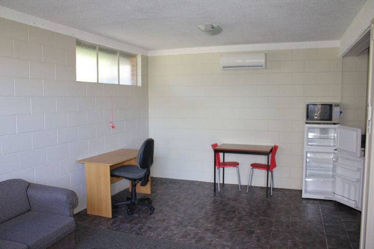 Photo of property in 9 Albany Street, North Dunedin, Dunedin, 9016