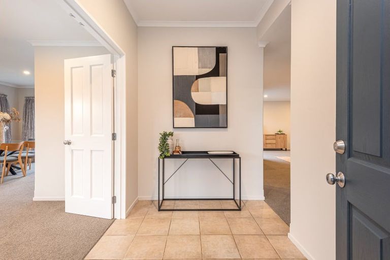 Photo of property in 17 Renoir Drive, Rolleston, 7614