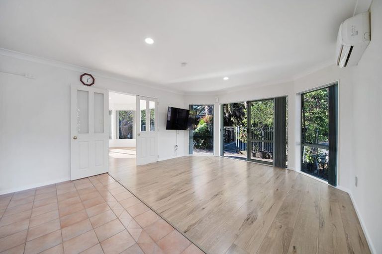 Photo of property in 180 Settlement Road, Papakura, 2110