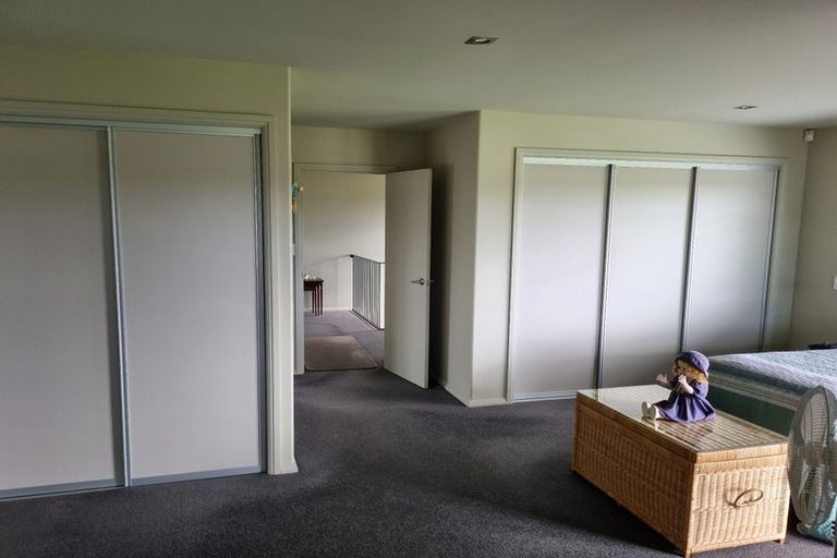 Photo of property in 35 Barbados Way, One Tree Point, 0118