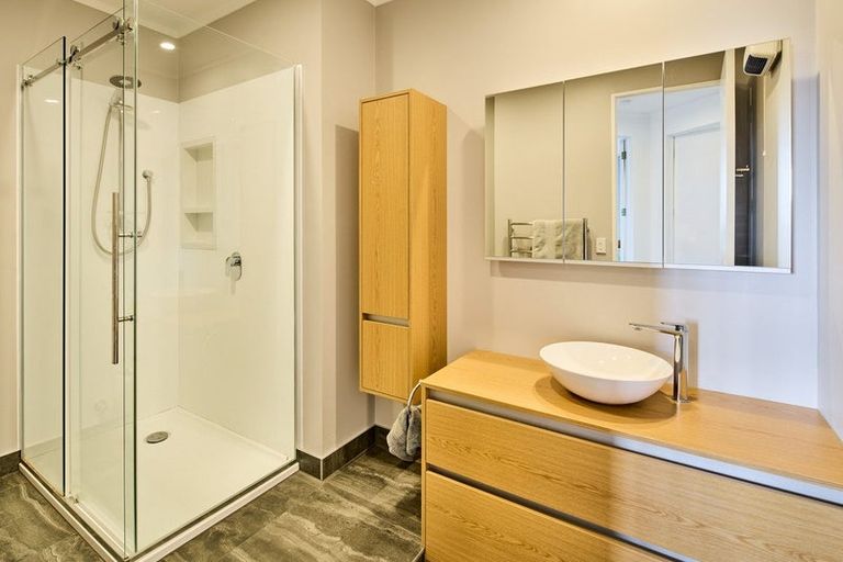Photo of property in Tennyson Apartments, 7/25 Tennyson Street, Te Aro, Wellington, 6011