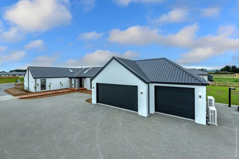 Photo of property in 37 Texel Crescent, West Melton, 7618