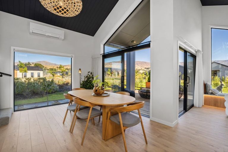 Photo of property in 43 Vintage Street, Cromwell, 9310