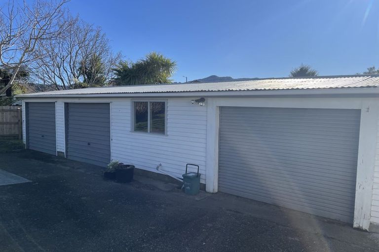 Photo of property in 2 Donnelly Street, Waihi, 3610