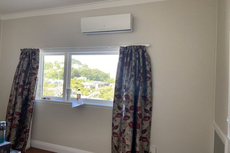 Photo of property in 145a Aro Street, Aro Valley, Wellington, 6021
