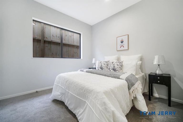 Photo of property in 30 Paihere Street, Huapai, 0810