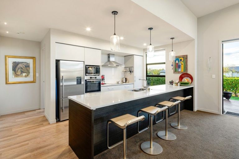 Photo of property in 2a Baxter Michael Crescent, Cambridge, 3434