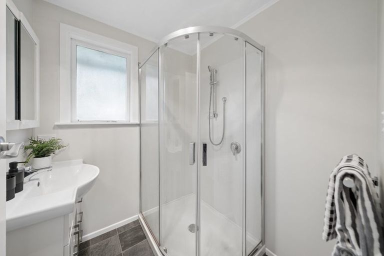 Photo of property in 31 August Street, Stokes Valley, Lower Hutt, 5019