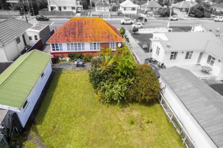 Photo of property in 1105 High Street, Taita, Lower Hutt, 5011