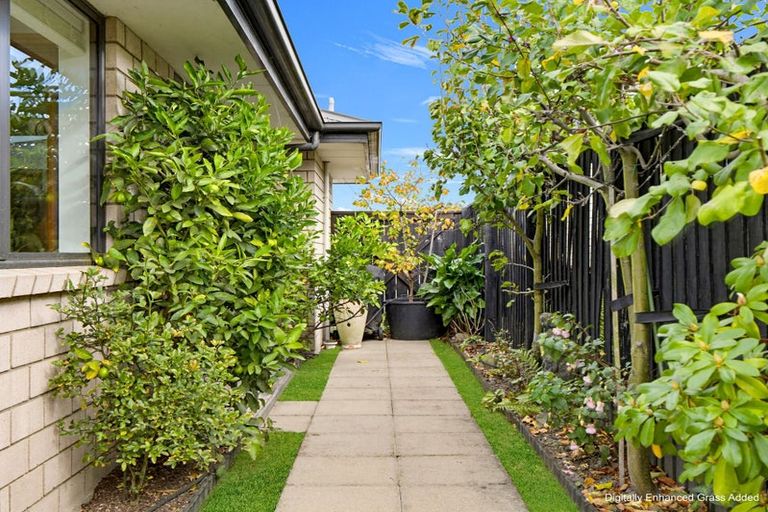 Photo of property in 4 Robb Place, Kaiapoi, 7630